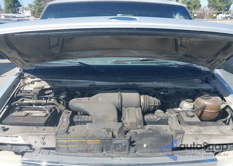 2000 Ford E-350 Super Duty Xl/Xlt z USA, uszkodzony, nr VIN 1FBSS31L3YHA23237